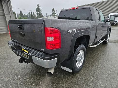 Used 2011 Chevrolet Silverado 2500 LTZ w/ LTZ Plus Package image 5
