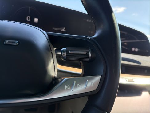 Used 2022 Lucid Air Grand Touring image 20