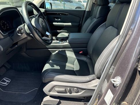 Used 2024 Honda Pilot EX-L image 8