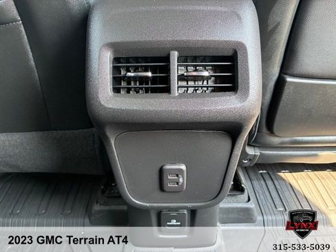 Used 2023 GMC Terrain AT4 w/ LPO, Floor Liner Package AWD/4WD image 31