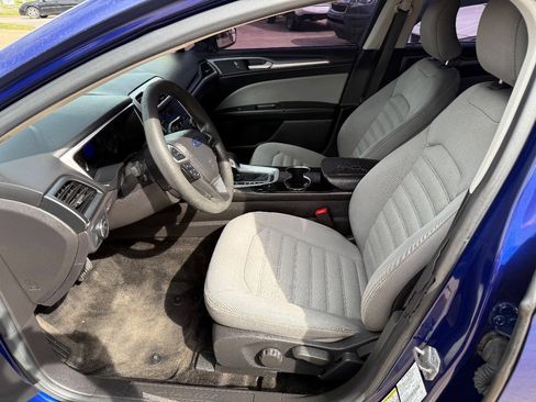 Used 2015 Ford Fusion S FWD image 11