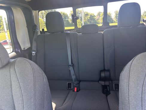 New 2026 Jeep Gladiator Sport AWD/4WD image 12