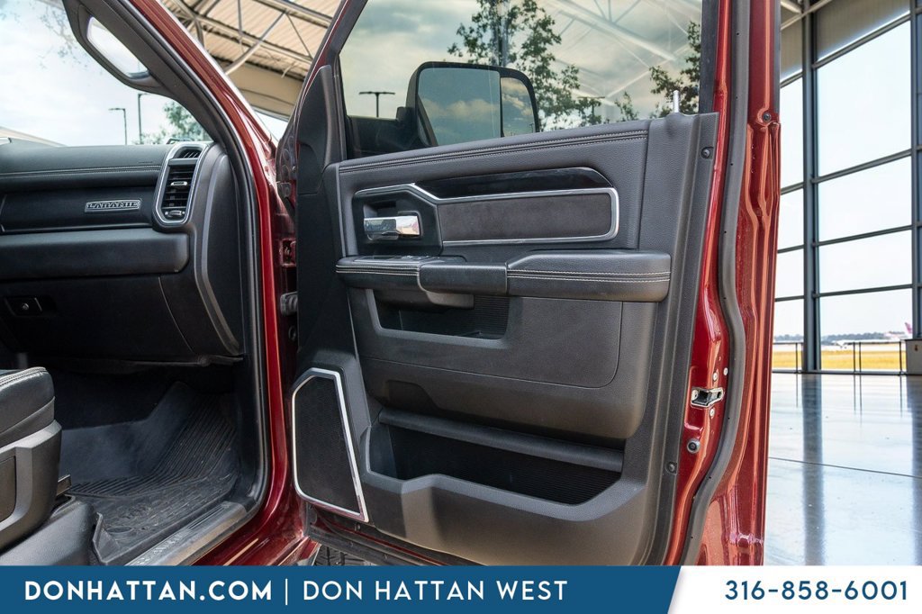 Used 2022 RAM 2500 Laramie w/ Night Edition AWD/4WD image 27