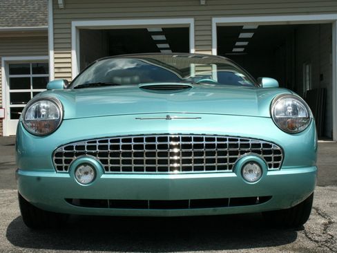 Used 2002 Ford Thunderbird RWD image 33