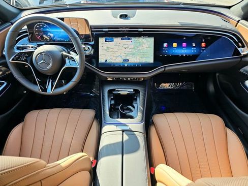 New 2026 Mercedes-Benz E 350 4MATIC Sedan image 25
