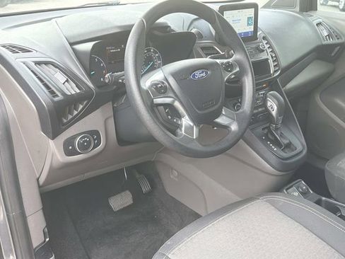 Used 2023 Ford Transit Connect XLT FWD image 17