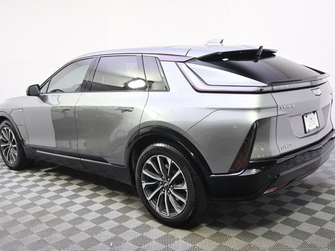 Used 2024 Cadillac Lyriq Sport AWD/4WD image 3