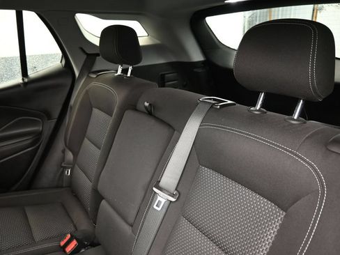 Used 2023 GMC Terrain SLE w/ Driver Convenience Package AWD/4WD image 12
