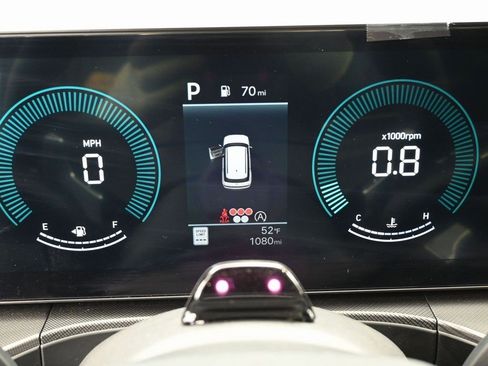 Used 2024 Hyundai Santa Fe SEL image 21