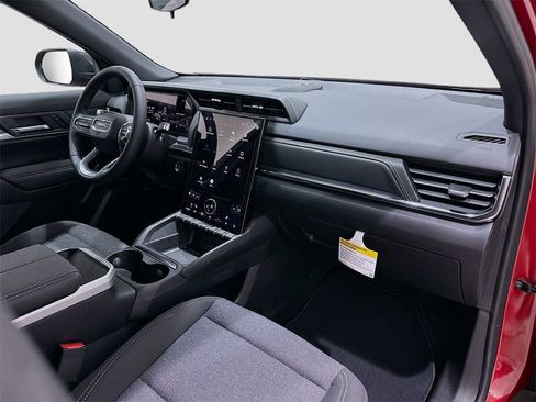 New 2026 GMC Terrain Elevation image 30