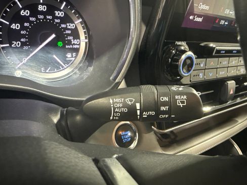 Used 2020 Toyota Highlander Platinum AWD/4WD image 39
