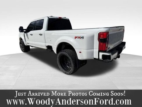 Used 2024 Ford F450 Limited w/ FX4 Off-Road Package AWD/4WD image 5