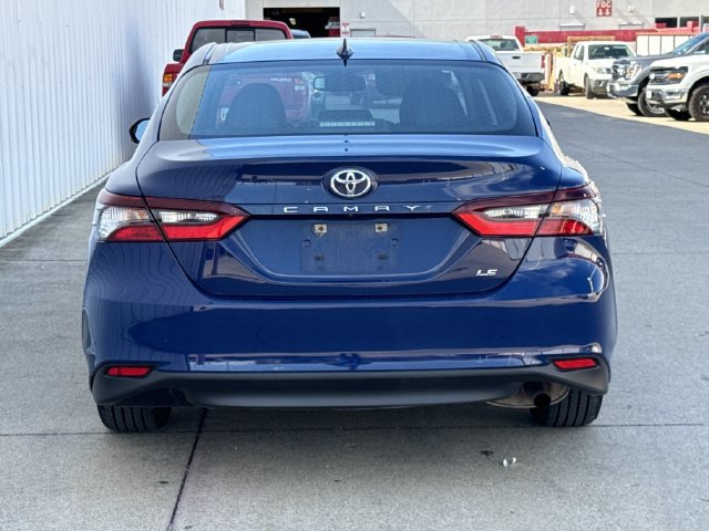 Used 2024 Toyota Camry LE w/ Convenience Package FWD image 5