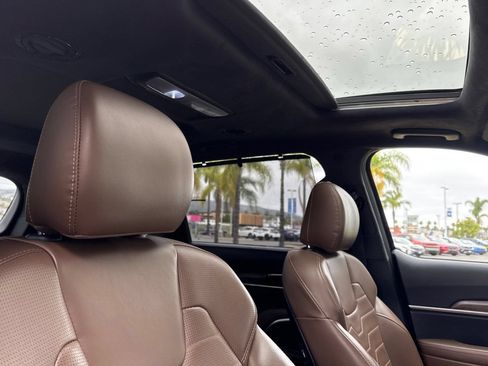 Used 2021 Kia Telluride SX w/ SX Prestige Package AWD/4WD image 18