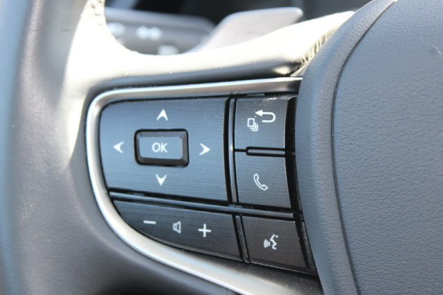Certified 2025 Lexus ES 350 w/ Accessory Package (Z2) FWD image 18