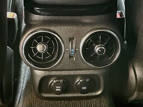 Used 2022 Kia Stinger GT-Line w/ Sun & Sound Package AWD/4WD image 27