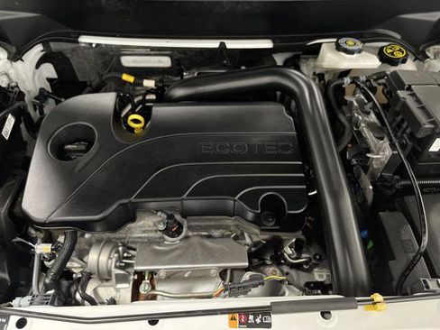 Used 2024 Chevrolet Equinox LT image 35