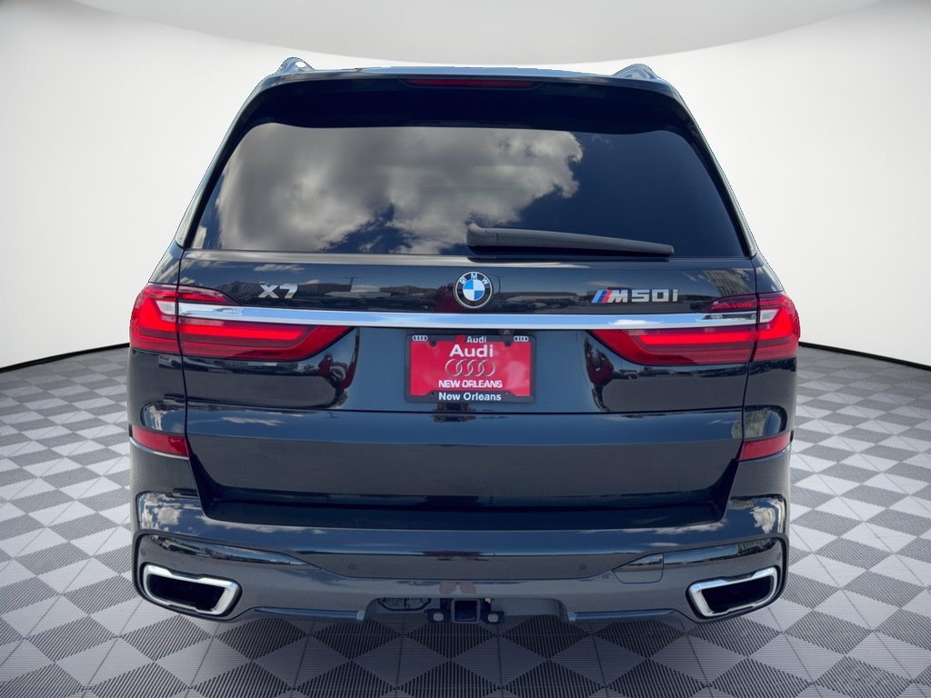 Used 2019 BMW X7 xDrive50i w/ M Sport Package AWD/4WD image 11