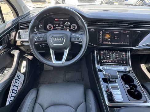 Used 2023 Audi Q7 3.0T Prestige AWD/4WD image 23