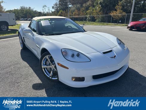 Used 2010 Chevrolet Corvette Grand Sport w/ Preferred Equipment Group image 1