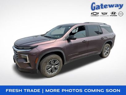 Used 2024 Chevrolet Traverse LT w/ Enhanced Driving Package