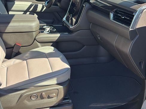 New 2026 GMC Yukon Elevation image 23