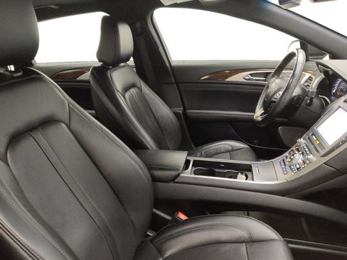 Used 2020 Lincoln MKZ Reserve w/ Luxury Package image 21