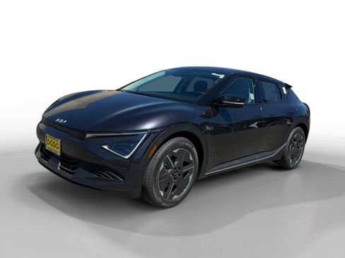 New 2026 Kia EV6 Light AWD/4WD image 1