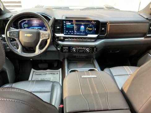 Certified 2024 Chevrolet Silverado 3500 High Country w/ High Country Premium Package AWD/4WD image 21