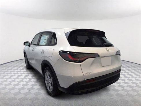 New 2025 Honda HR-V LX image 5