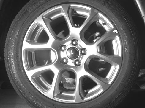 Used 2025 Jeep Compass Limited image 15