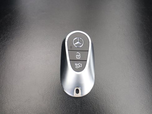 New 2026 Mercedes-Benz C 300 Sedan image 23
