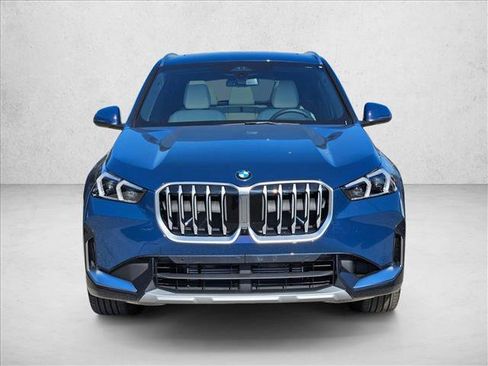 Used 2026 BMW X1 xDrive28i w/ Technology Package AWD/4WD image 2