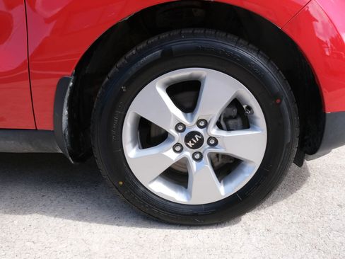 Used 2019 Kia Soul FWD image 20