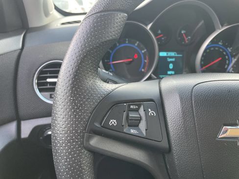 Used 2015 Chevrolet Cruze LT w/ Sun And Sound Package image 22