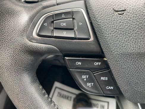 Used 2018 Ford Escape SEL AWD/4WD image 39
