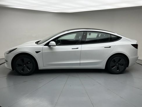 Used 2021 Tesla Model 3 Standard Range Plus RWD image 2