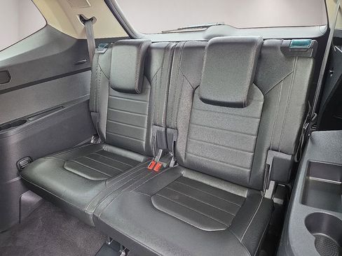 Used 2022 Volkswagen Atlas SEL Premium AWD/4WD image 21
