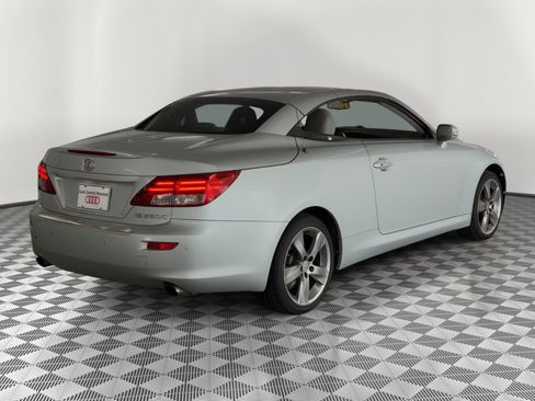 Used 2011 Lexus IS 250C w/ Luxury Pkg RWD image 9
