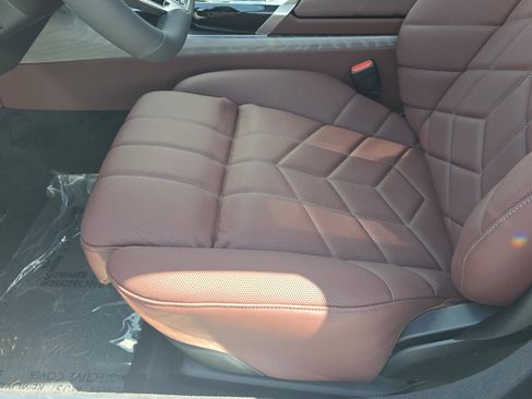 New 2026 BMW 760i xDrive w/ Executive Package AWD/4WD image 17
