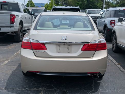 Used 2015 Honda Accord EX-L image 6