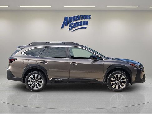 Certified 2023 Subaru Outback Limited XT AWD/4WD image 7