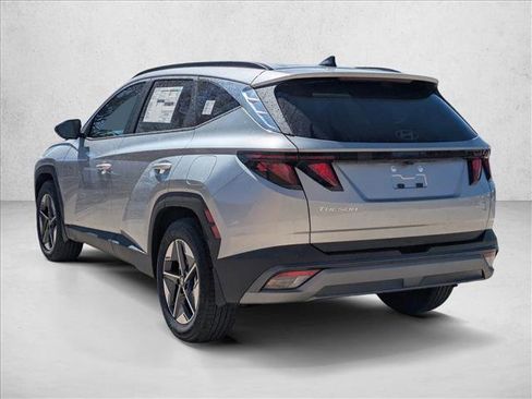 New 2026 Hyundai Tucson SEL FWD image 9