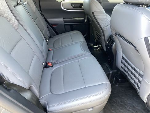 Used 2025 Ford Bronco Sport Badlands AWD/4WD image 13