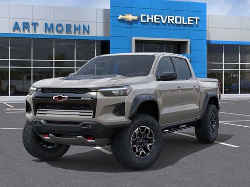 New 2026 Chevrolet Colorado ZR2 w/ Technology Package AWD/4WD image 6