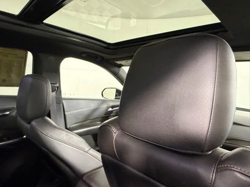 Used 2019 Cadillac XT4 Sport w/ Driver Awareness Package image 25