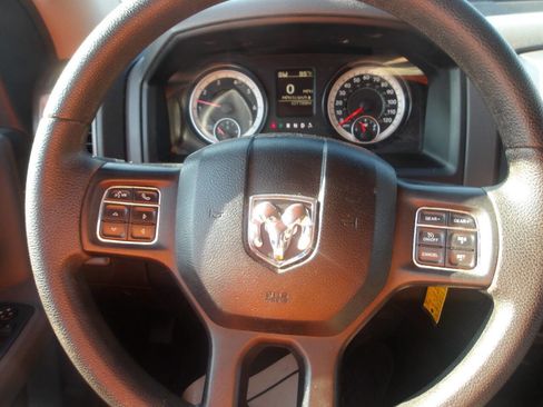 Used 2017 RAM 1500 Express w/ Black Ram 1500 Express Group image 11