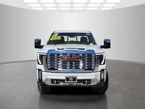 New 2026 GMC Sierra 2500 Denali w/ Denali Reserve Package AWD/4WD image 2