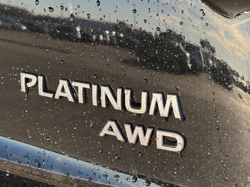 New 2026 Nissan Rogue Platinum image 9