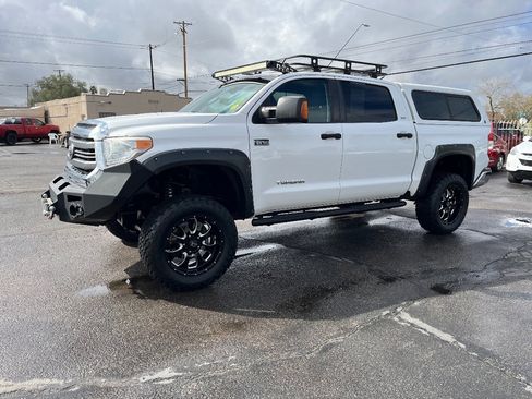 Used 2015 Toyota Tundra SR5 w/ SR5 Upgrade Package image 10